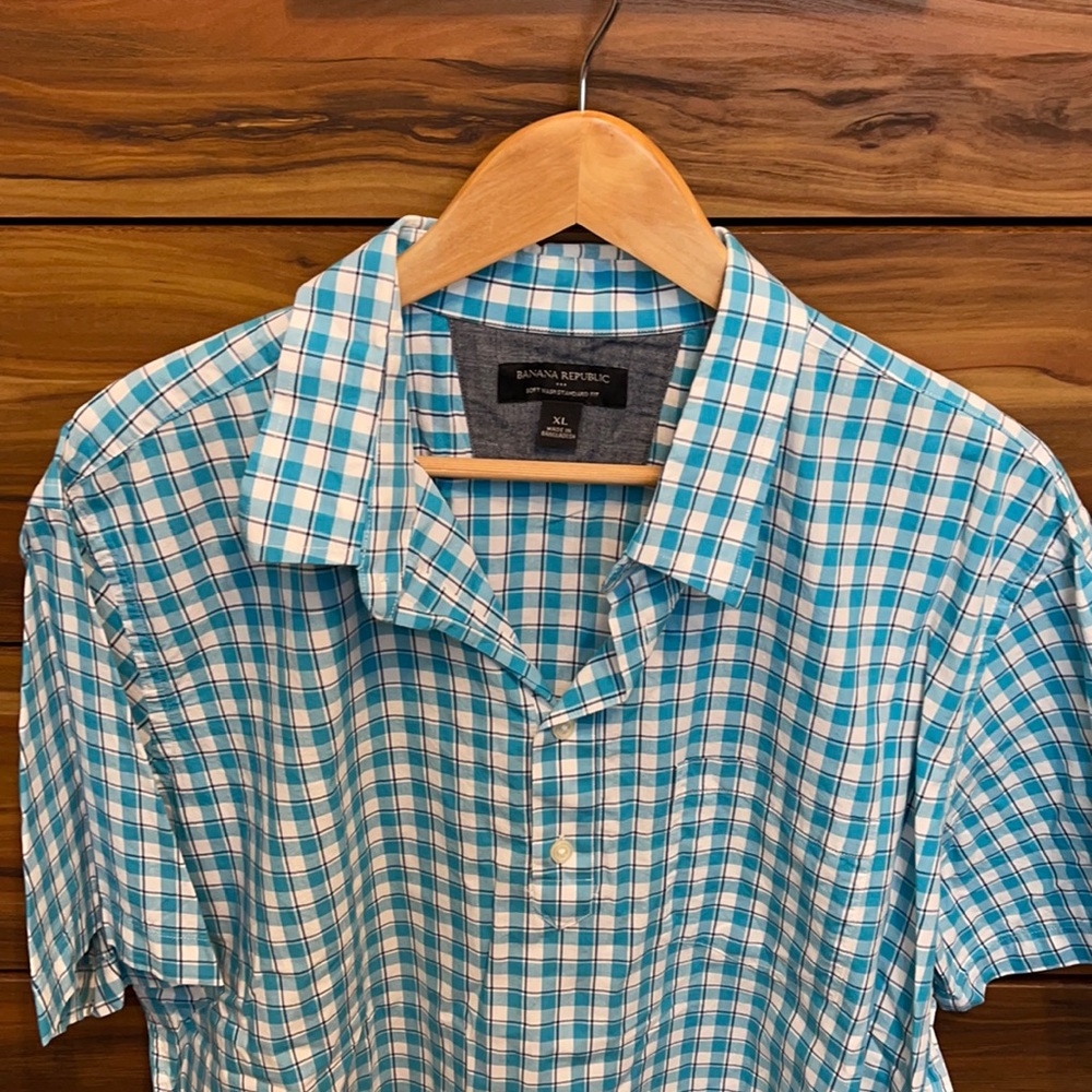 Banana Republic button down shirt
